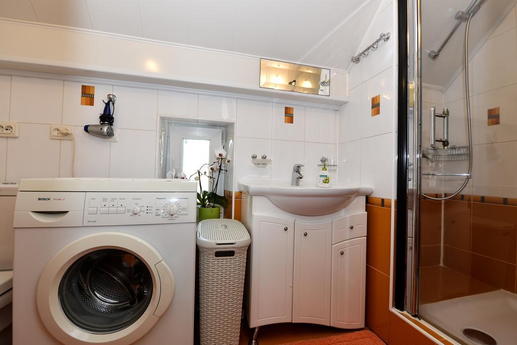 Guesthouse "Nakvyne Pas Zveja" Nagliu Street Nida Luaran gambar