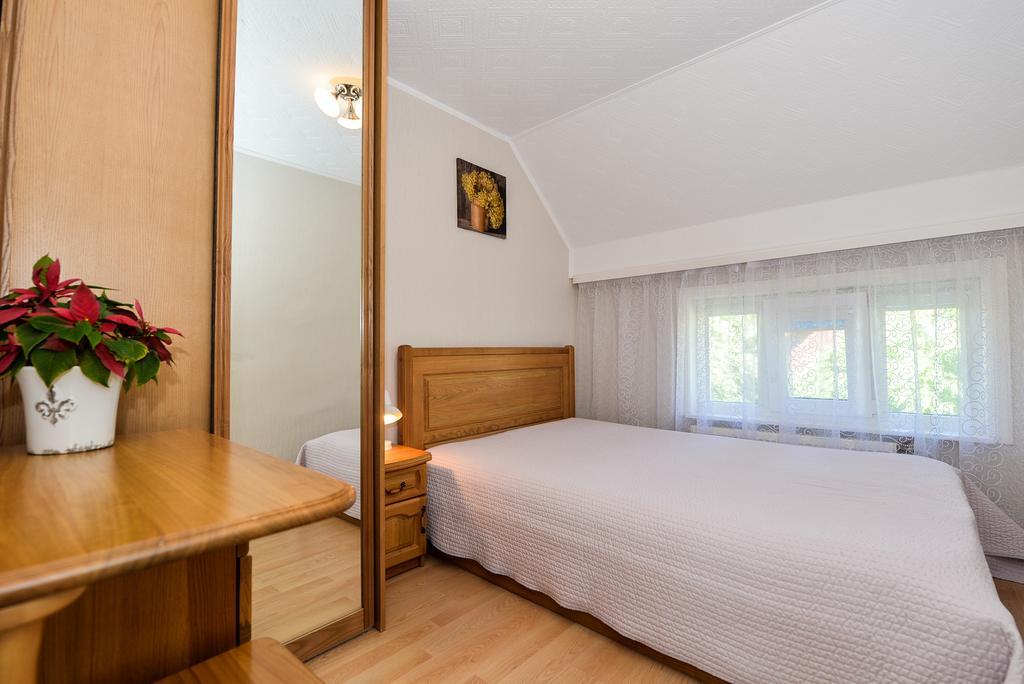 Guesthouse "Nakvyne Pas Zveja" Nagliu Street Nida Luaran gambar
