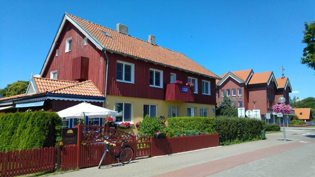 Guesthouse "Nakvyne Pas Zveja" Nagliu Street Nida Luaran gambar